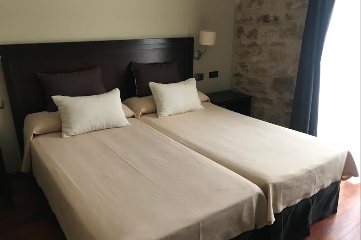 Hotel Baeza Monumental By Eme Hoteles Экстерьер фото