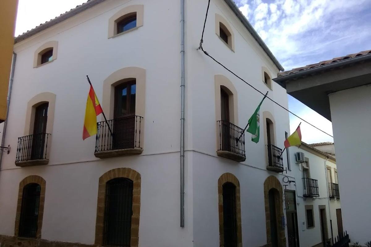 Hotel Baeza Monumental By Eme Hoteles Экстерьер фото