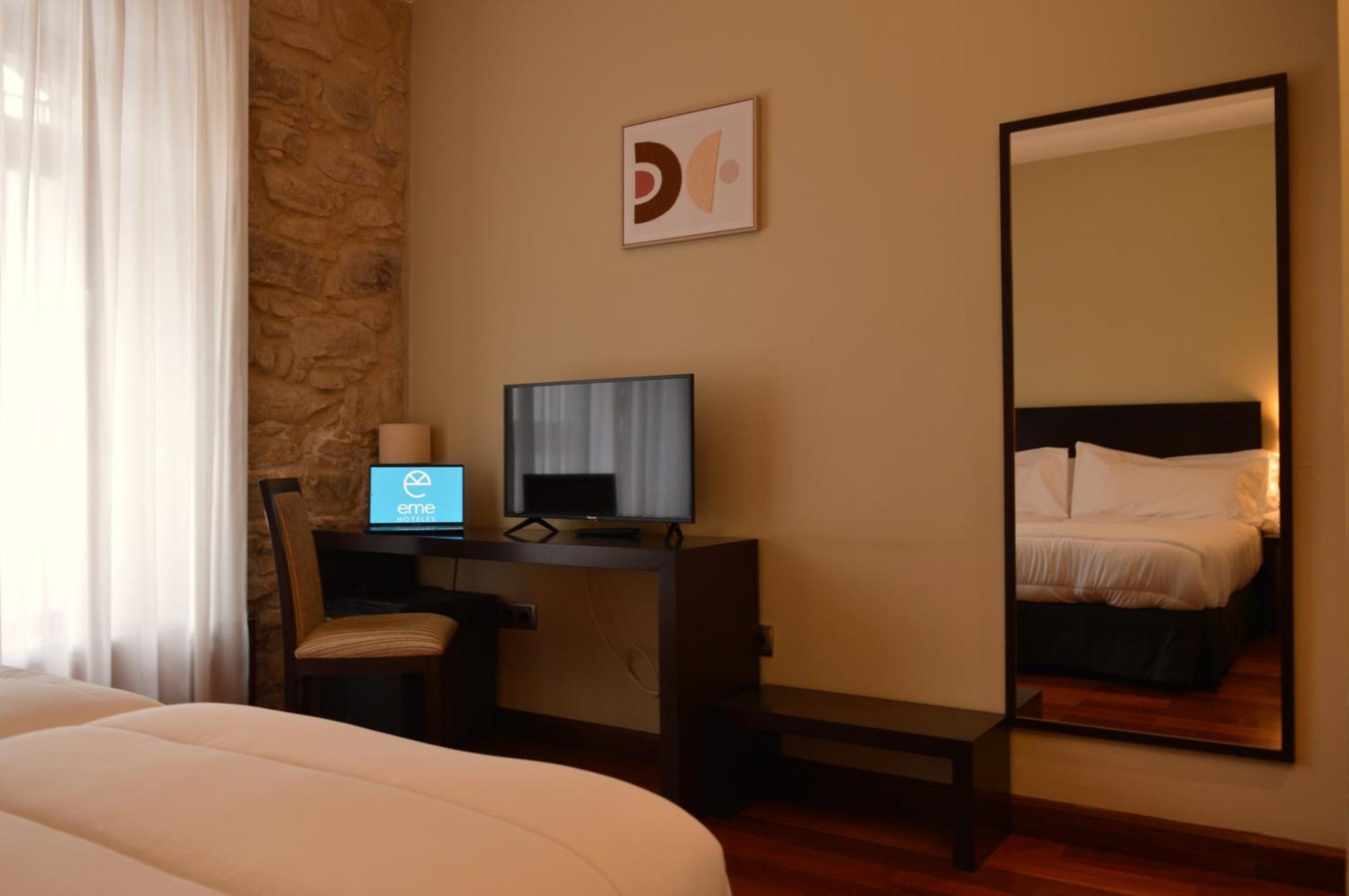 Hotel Baeza Monumental By Eme Hoteles Экстерьер фото